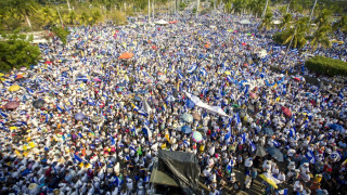 Νικαράγουα: Ογκώδης συγκέντρωση με αίτημα την παραίτηση του προέδρου Ορτέγκα