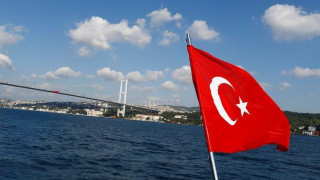 Ο S&P υποβάθμισε την Τουρκία και την πέταξε στα... «σκουπίδια»