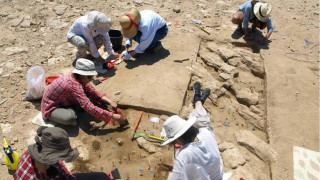 Ανακάλυψη αρχαίων τάφων στην Κίνα: Τι αποκαλύπτουν για τις αντιλήψεις περί ζωής και θανάτου