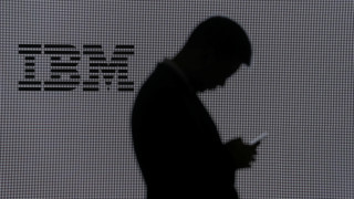 Γιατί η IBM απαγόρευσε στο προσωπικό της να χρησιμοποιεί… στικάκια