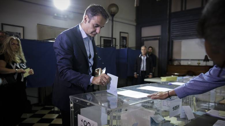 Ανανέωση του κομματικού μηχανισμού κατά 50% στις εσωκομματικές εκλογές της ΝΔ