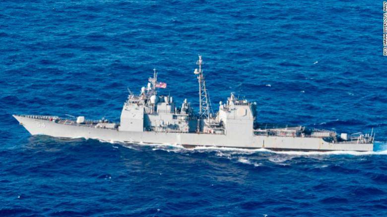 Οργή της Κίνας μετά την πλεύση πολεμικών πλοίων των ΗΠΑ κοντά σε αμφισβητούμενα νησιά