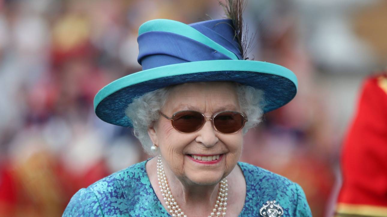 Βασίλισσα Ελισάβετ: 90 πράγματα που ίσως δεν γνωρίζετε, 65 χρόνια μετά τη  στέψη της - CNN.gr