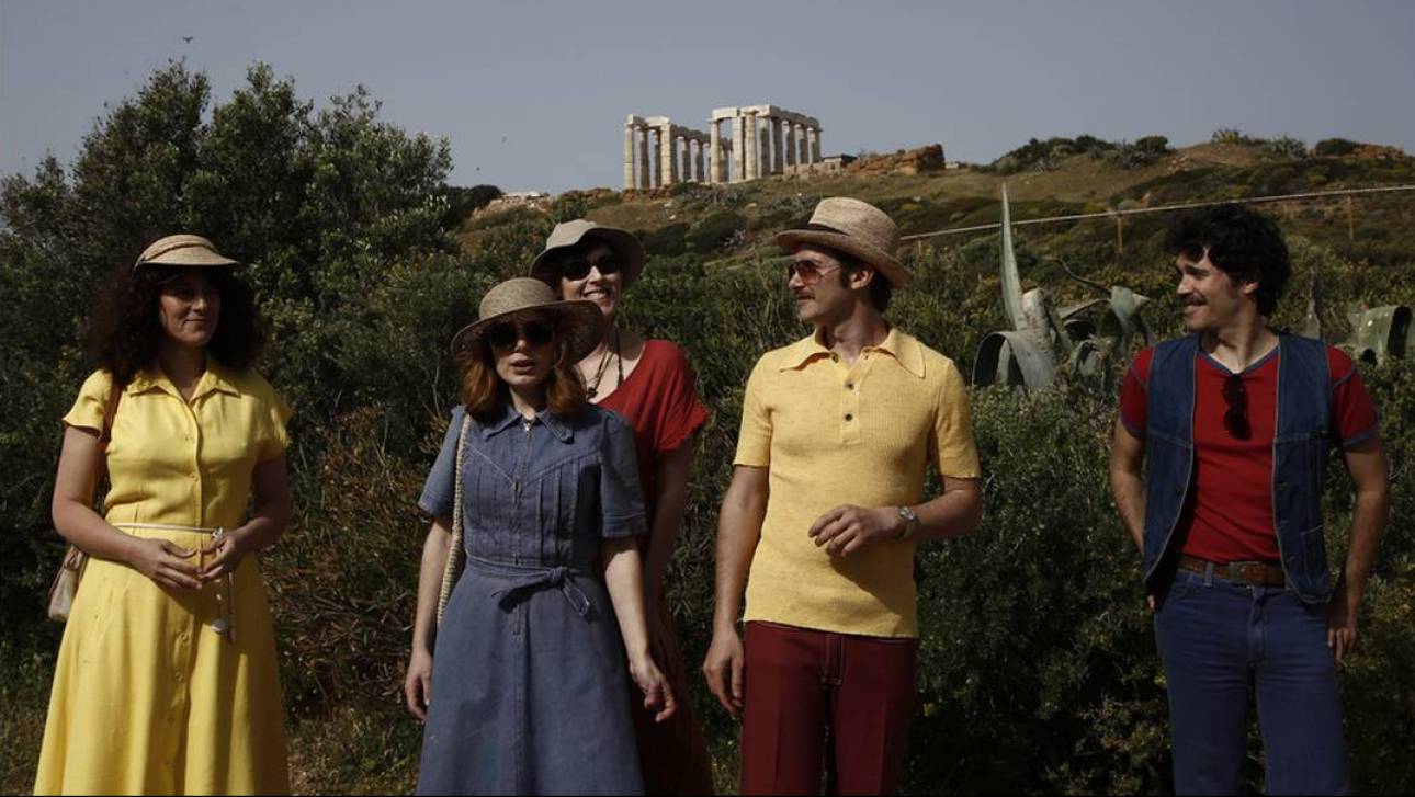 Θα επιστρέψουμε! Το BBC ευχαριστεί την Ελλάδα για τα γυρίσματα της Μικρής Τυμπανίστριας