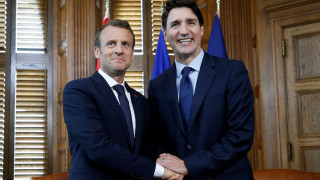 «Μέτωπο» Μακρόν και Τριντό κατά των ΗΠΑ στη G7
