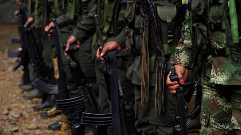 Κολομβία: Δεκατρείς αποστάτες των FARC σκοτώθηκαν σε βομβαρδισμό στα σύνορα με τη Βενεζουέλα