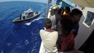 Σε λιμάνι της Μάλτας το πλοίο Lifeline με τους 230 μετανάστες