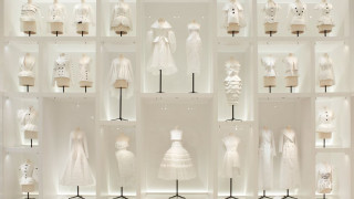 Christian Dior: o couturier του ονείρου στο V&A του Λονδίνου