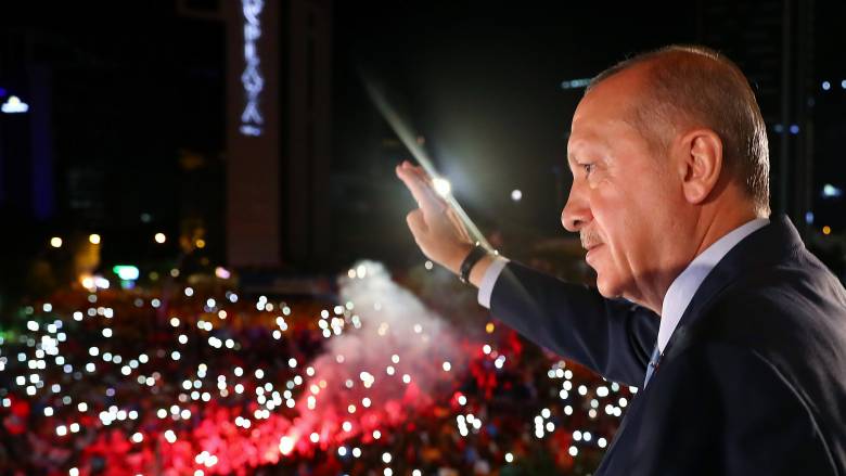 Παντοδύναμος ο Ερντογάν: Δημοσιεύθηκε το διάταγμα που μεταφέρει εξουσίες στον πρόεδρο της Τουρκίας