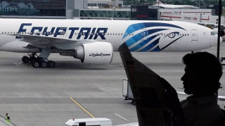 Τι αποφάνθηκαν οι Γάλλοι εμπειρογνώμονες για το αεροσκάφος της EgyptAir που συνετρίβη