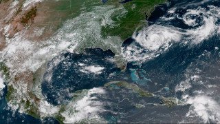ΗΠΑ: Η τροπική καταιγίδα Κρις ενισχύεται σε κυκλώνα και προκαλεί ανησυχία