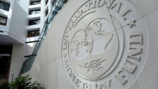 Μηνύματα για χρέος και μεταπρογραμματική επιτήρηση από το ΔΝΤ