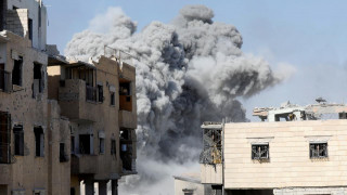 Συρία: Τουλάχιστον 53 νεκροί από αεροπορικές επιδρομές στην Ιντλίμπ και στο Χαλέπι