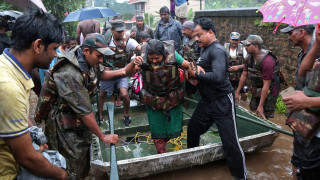 Ινδία: Στους 67 οι νεκροί από τις καταστροφικές πλημμύρες