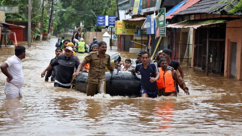 Τραγωδία δίχως τέλος στην Ινδία: Στους 357 οι νεκροί από τις πλημμύρες