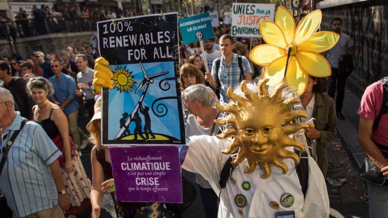 Μεγάλη διαδήλωση στο Παρίσι για το κλίμα