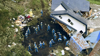 Ιαπωνία: Στους 42 οι νεκροί από το σεισμό - Στη νήσο Χοκάιντο ο Άμπε