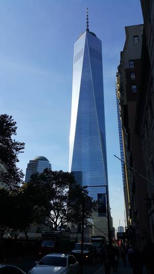 11η Σεπτεμβρίου:τα απομεινάρια των Δίδυμων Πύργων συγκλονίζουν