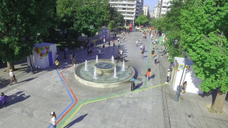 Ο ΟΠΑΠ «ξαναχτυπά» με χρώμα και εκπλήξεις στο κέντρο της Αθήνας