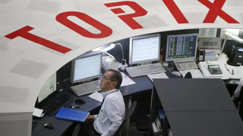 Ιαπωνία: Με μεγάλη πτώση ξεκίνησαν οι συναλλαγές στο χρηματιστήριο του Τόκιο