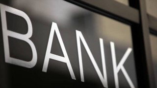 Handelsblatt: «Επιδεινώνεται η κατάσταση των ελληνικών τραπεζών»