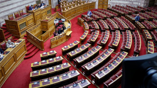 Την Πέμπτη στη Βουλή η τροπολογία για τα αναδρομικά όσων αμείβονται με ειδικά μισθολόγια