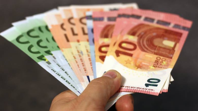 Επίδομα 1.000 ευρώ: Ποιοι είναι οι δικαιούχοι