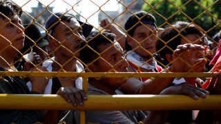 Μεξικό: Σε «επείγουσα ανθρωπιστική κατάσταση» η Τιχουάνα λόγω του καραβανιού μεταναστών