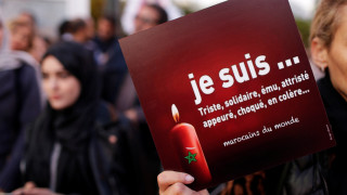 Συγκεντρώσεις στο Μαρόκο στη μνήμη των δύο τουριστριών από τη Σκανδιναβία που δολοφονήθηκαν