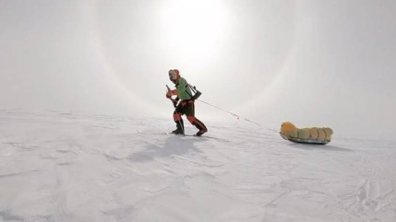 Ο πρώτος άνθρωπος στην Ιστορία που διέσχισε ολόκληρη την Ανταρκτική με σκι και χωρίς βοήθεια