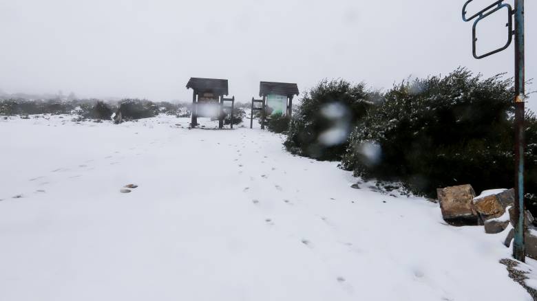 Κακοκαιρία: Πυκνές χιονοπτώσεις, ψύχος και προβλήματα έφερε ο «Ραφαήλ»
