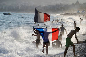 Ξανά Παγκόσμιοι Πρωταθλητές οι "Μπλε" και οι Γάλλοι το πανηγυρίζουν με κάθε τρόπο