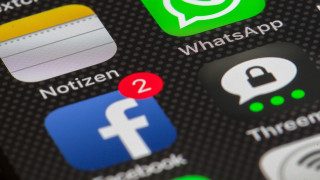 Έρχεται μεγάλη αλλαγή στο Messenger του Facebook: Τι είναι το dark mode