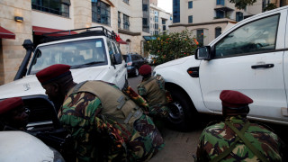 Μακελειό σε ξενοδοχείο στο Ναϊρόμπι έπειτα από εισβολή ένοπλων ισλαμιστών