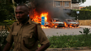 Ναϊρόμπι: «Απάντηση στον Τραμπ» η τρομοκρατική επίθεση - Στους 21 οι νεκροί
