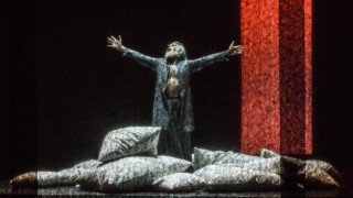 «Τίμων ο Αθηναίος» των Ουίλιαμ Σαίξπηρ και Τόμας Μίντλτον από το Εθνικό Θέατρο