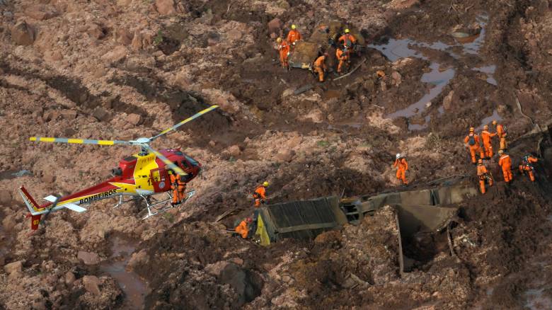 Βραζιλία: Συγκλονιστικές εικόνες από την επιχείρηση διάσωσης - Αυξάνονται οι νεκροί