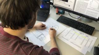 ESA: Ο Έλληνας φοιτητής αρχιτεκτονικής που σχεδιάζει σπίτια για τη... Σελήνη!