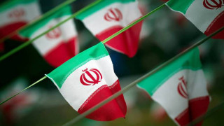 Ιράν: Το πρόγραμμα ανάπτυξης βαλλιστικών πυραύλων θα συνεχιστεί και θα επεκταθεί