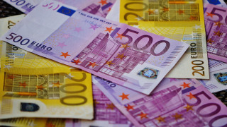 «Δώρο» 300 εκατ. ευρώ στις τράπεζες για τα πιστωτικά υπόλοιπα παρακρατούμενων φόρων
