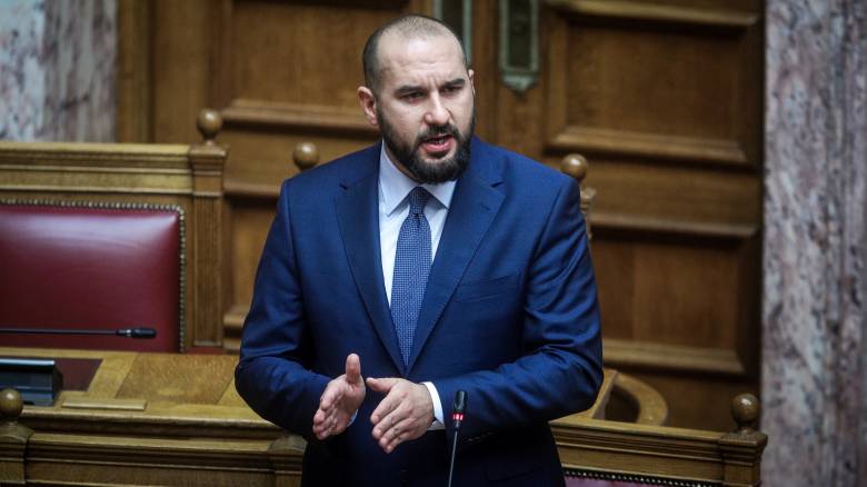 Τζανακόπουλος στη Βουλή για υπόθεση Πετσίτη: Πρόκειται περί αντιπερισπασμού