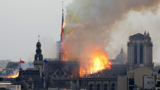 Παναγία των Παρισίων: Η Ευρώπη θα συνεισφέρει στην αποκατάσταση του καθεδρικού ναού