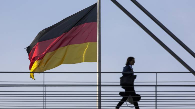 Γερμανοί πολιτικοί: Δικαιολογημένες οι ελληνικές απαιτήσεις για αποζημιώσεις