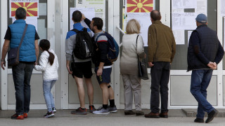 Κάλπες χωρίς σαφές αποτέλεσμα στη Βόρεια Μακεδονία – Σχεδόν ισοψήφησαν Πεντάροφσκι - Σιλιάνοφσκα