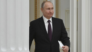 O Πούτιν υπέγραψε νόμο για χορήγηση ρωσικών διαβατηρίων σε Ουκρανούς