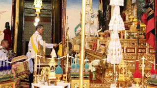 Παράδοση και χλιδή: Ξεκίνησε η τριήμερη τελετή στέψης του βασιλιά της Ταϊλάνδης