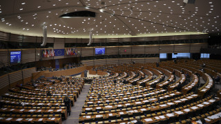 Open Europe: Πόσες έδρες θα πάρουν ΣΥΡΙΖΑ και ΝΔ στις ευρωεκλογές