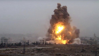 Δεκαπέντε νεκροί από βομβαρδισμούς στη Συρία