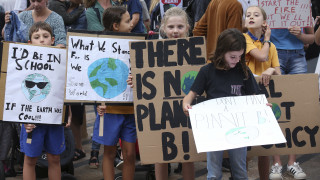 Ice on Fire: Ο πόλεμος του Ντι Κάπριο κατά της κλιματικής αλλαγής – Διαδηλώσεις σε όλο τον κόσμο