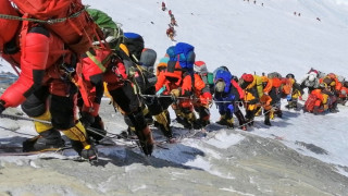 Ιστορίες και εικόνες φρίκης από το Έβερεστ: Γι΄αυτό πεθαίνουν οι ορειβάτες